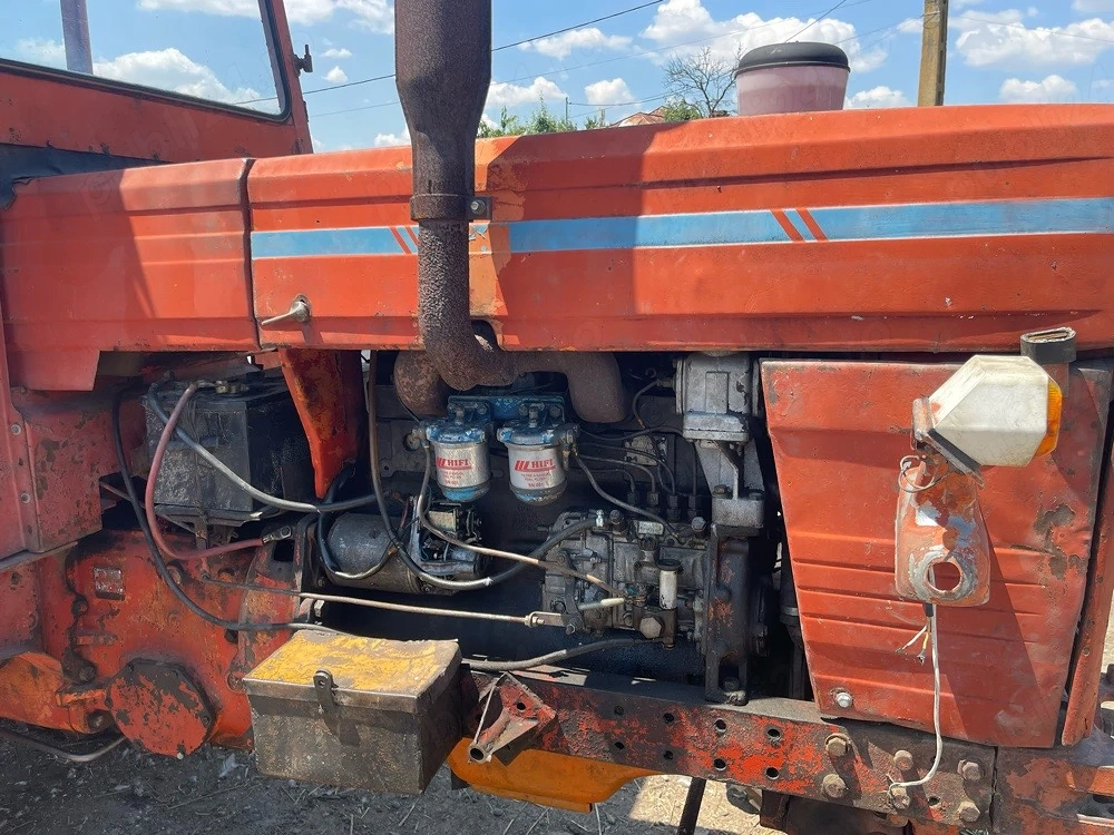 Tractor de vanzare 
