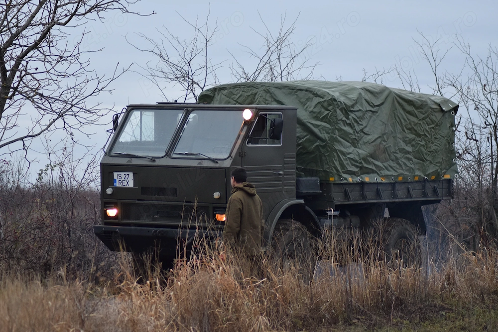 Camion DAC 444 vehicul istoric
