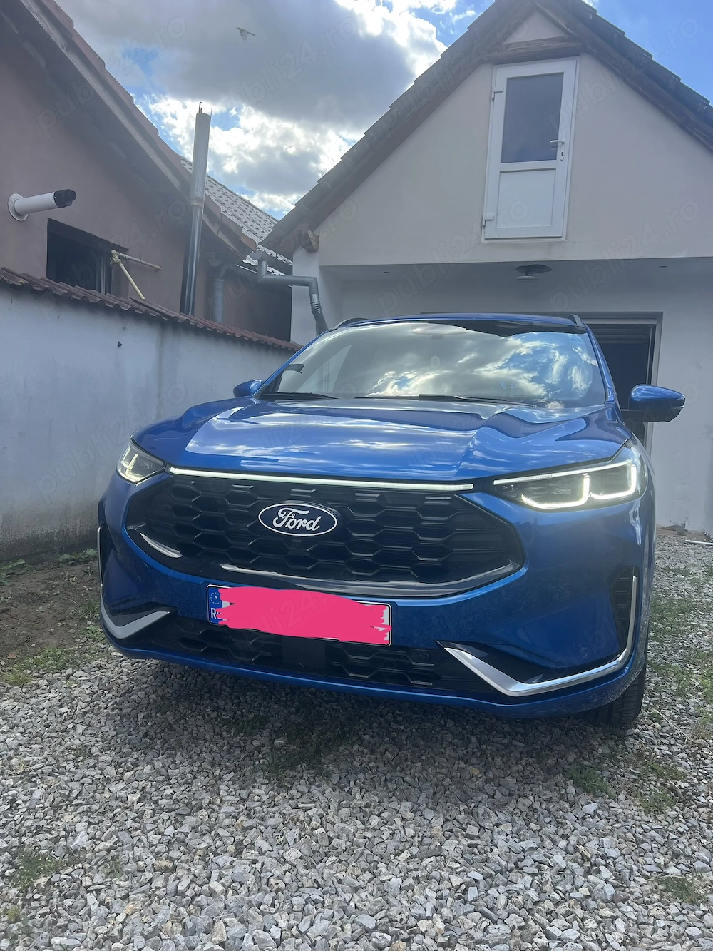 Vand Schimb Ford Kuga ST-Line,2025,1,5benzina,186CP,17.000km