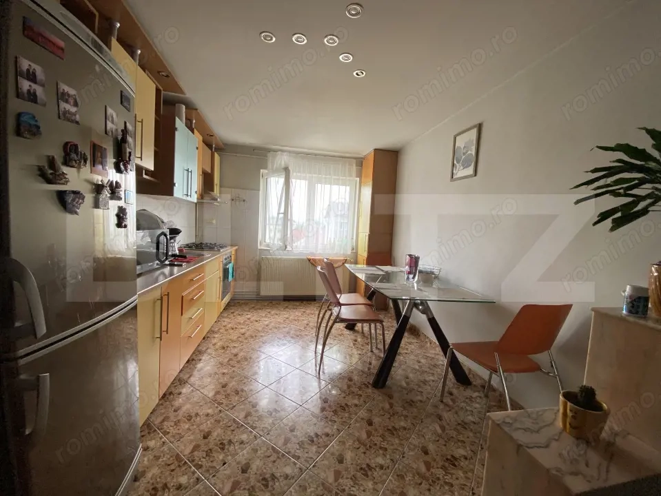 Apartament cu 2 camere, decomandat, mobilat, parcare – Ștefan cel Mare