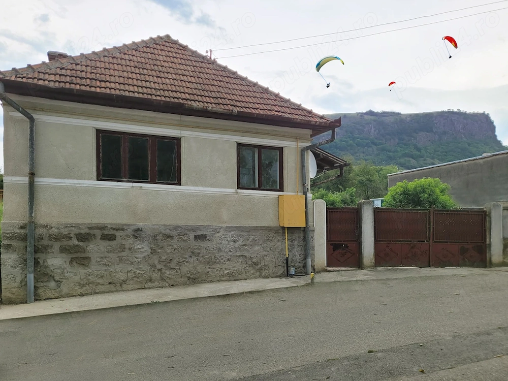 De vanzare casa in Uroi, jud.Hunedoara