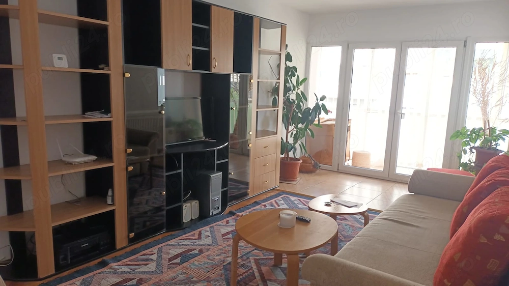 Agentie inchiriem apartament 3 camere Ultracentral-Str.Felix Aderca,-Asirom,Centrala ,AC,mobilat