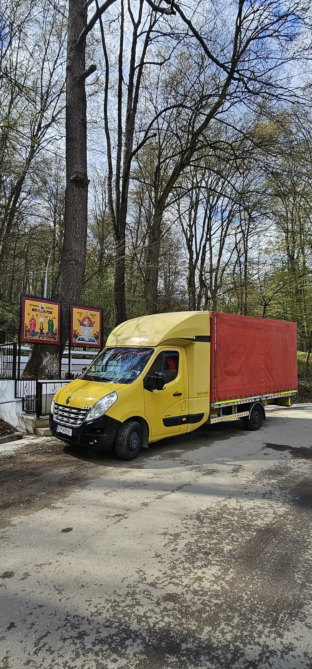 Vând Renault Master 2.3 125cp euro 5