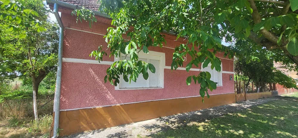 Casa cu teren de 1500mp la Bobda, Jud Timis