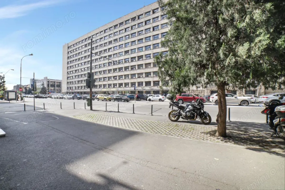 Spațiu comercial de închiriat*Stradal*48 mp*Gara de Nord*Min. Transporturilor