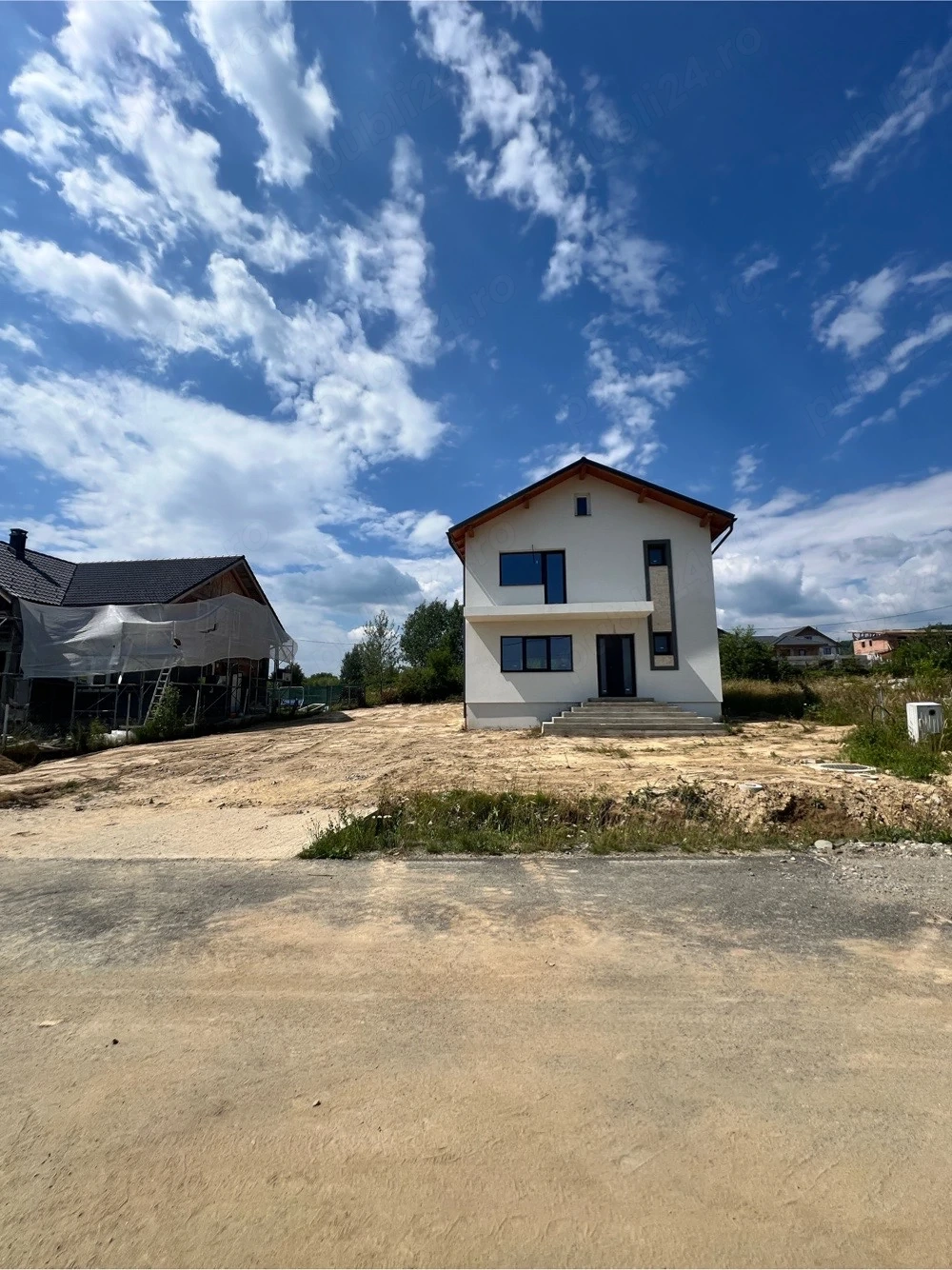 Casa noua P+E 