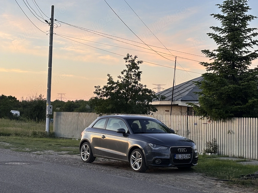 Vând Audi A1 2012