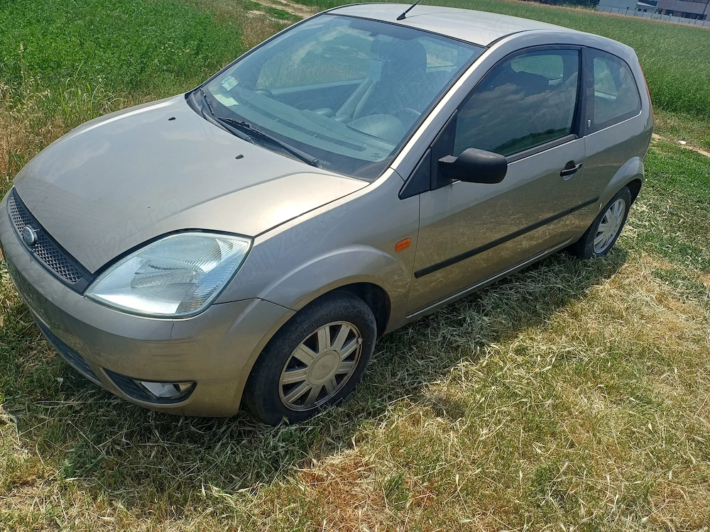 Dezmembram Ford fiesta 1.4 tdci 2003 cupe