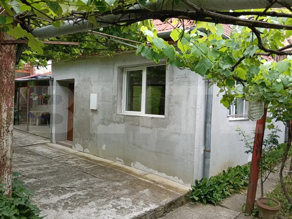 OPORTUNITATE : Proprietate formată din 2 case și teren generos – Sighisoara