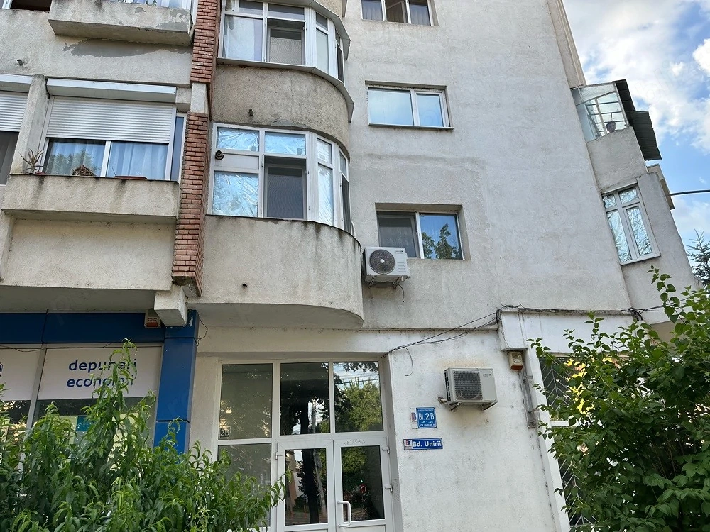 Vand garsoniera Buzau