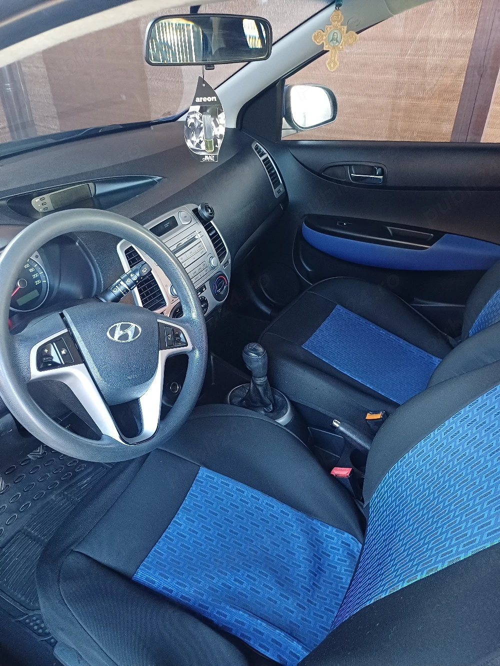 vand hyundai i20