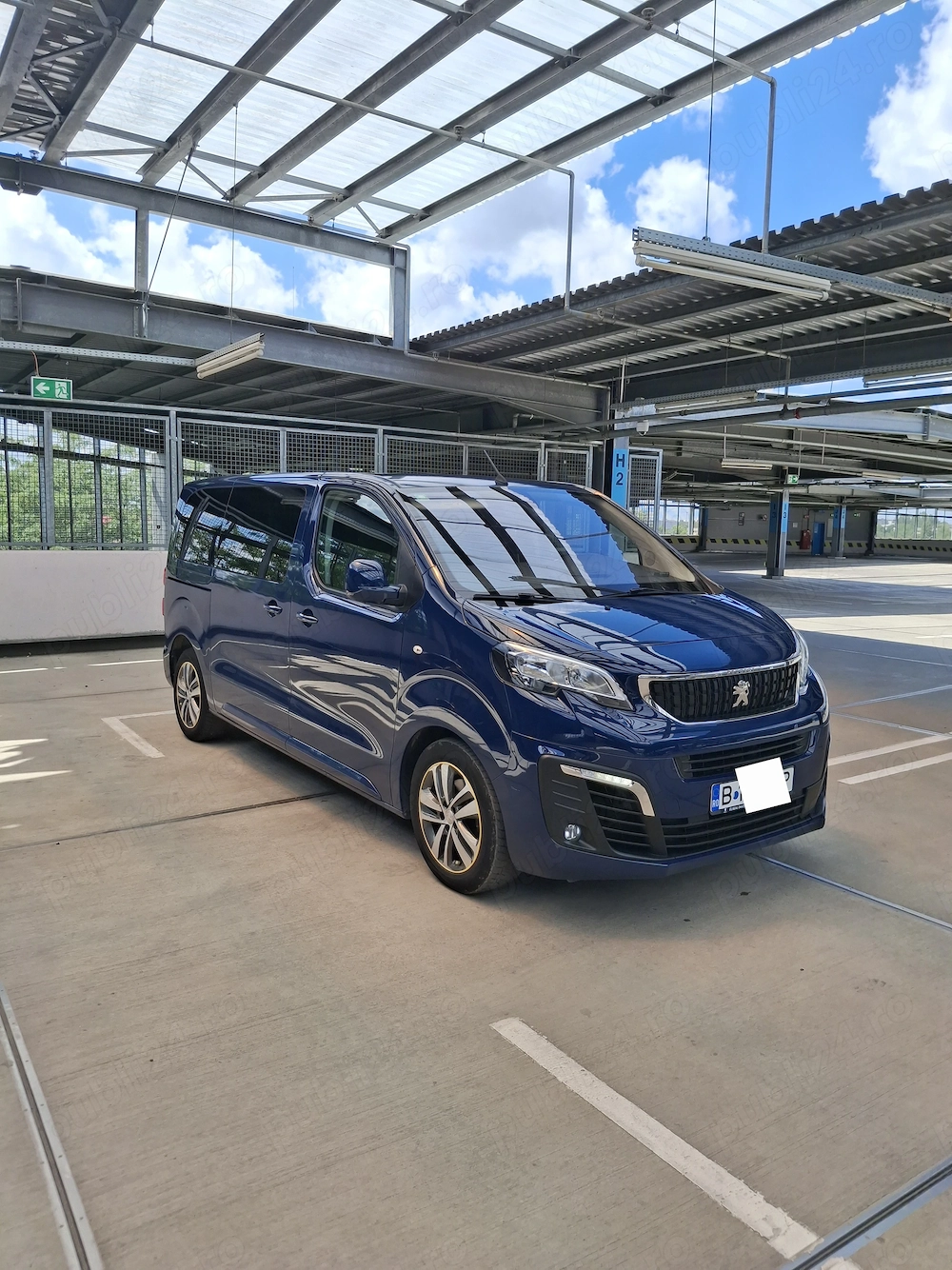 Peugeot Traveller L1H1 BlueHDI S&S Navette