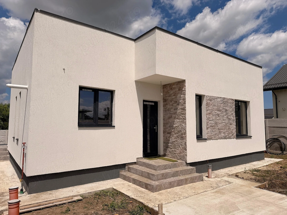 Casă 3 camere Berceni Ilfov, parter, curte 378 mp,          comision 0