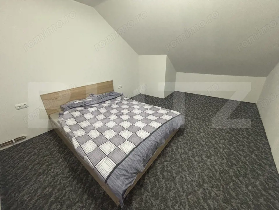 Casa de vanzare, 6 camere, 190 mp + teren de 5.000 mp - Carastelec