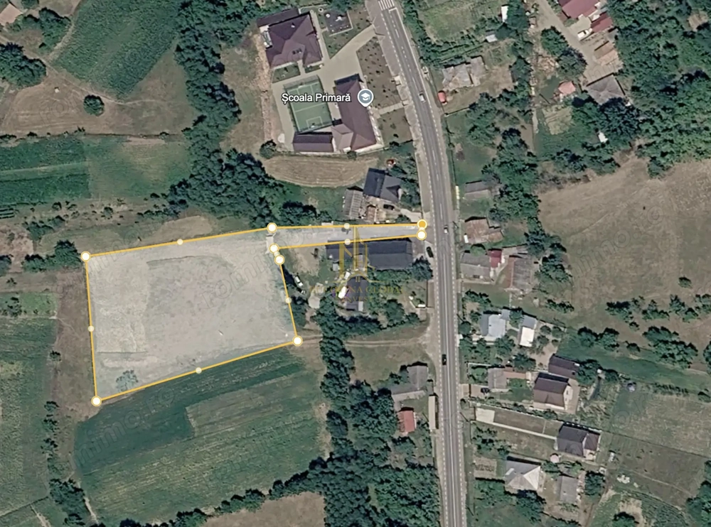 Teren intravilan de vânzare – 4.200 mp, comuna Adâncata, zonă centrală