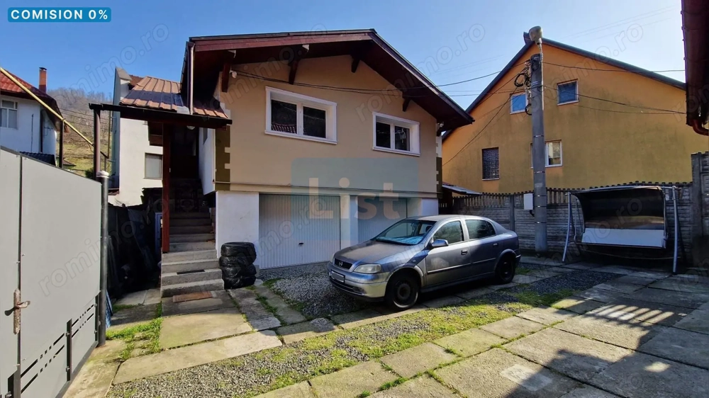 Casă cochetă cu 2 garaje și grădină | Valea Roșie, Baia Mare Comision0