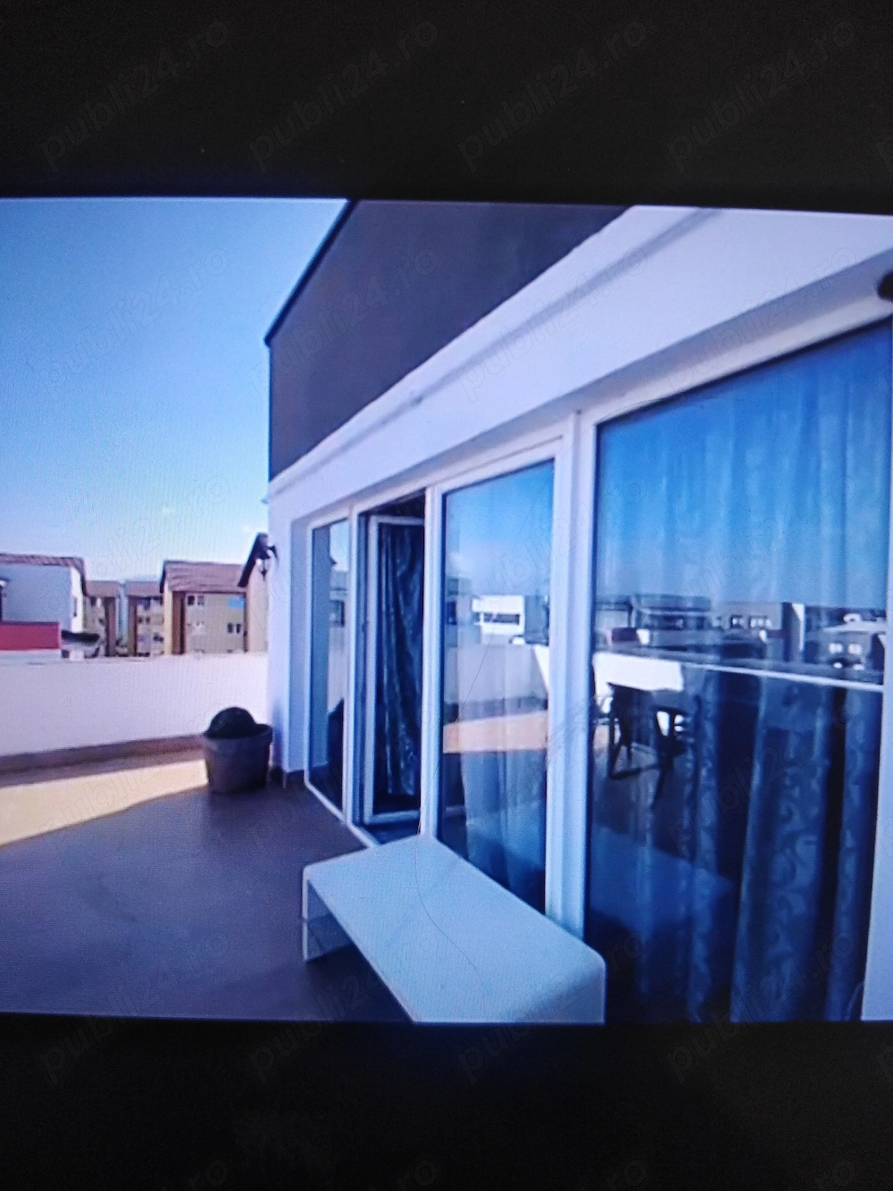 Penthouse 70, mp+Terasa 40 mp,3 Camere str.Virgil Ispas