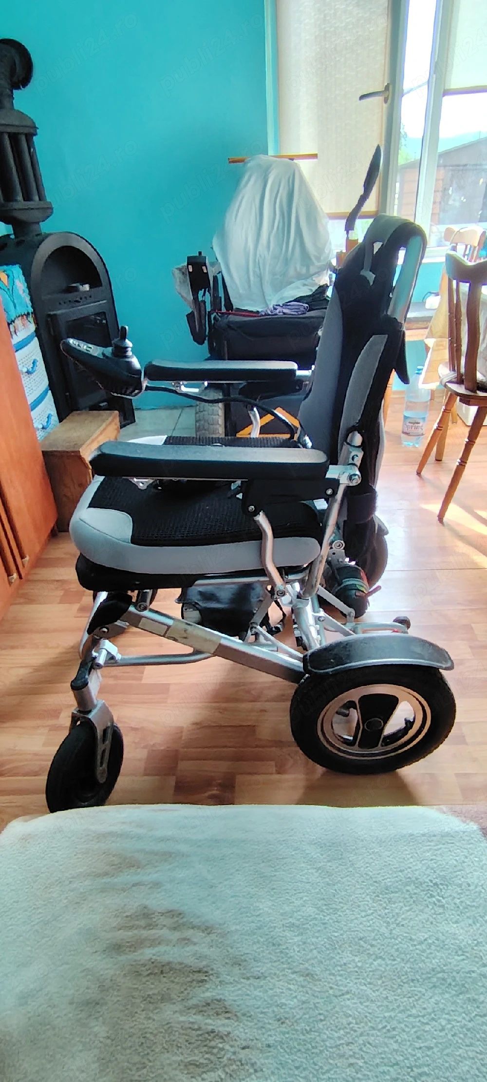 Cărucior electric