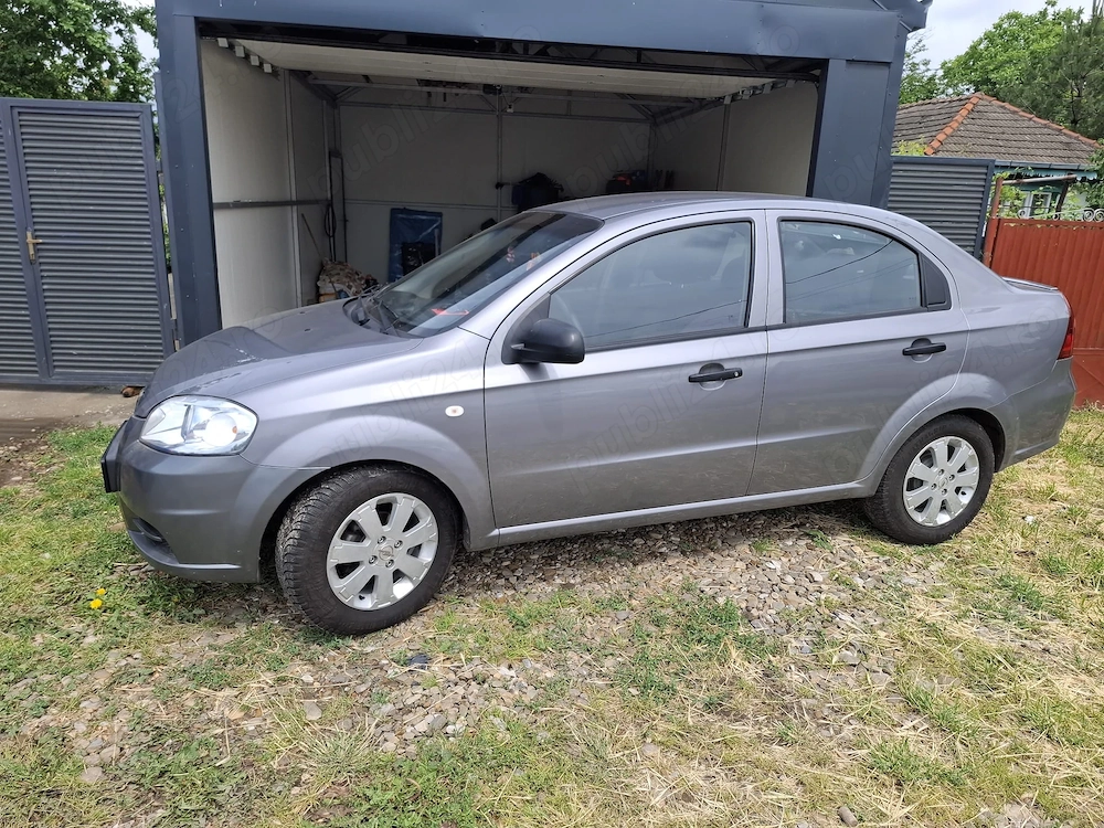 Vand chevrolet aveo 2010,42.300 km