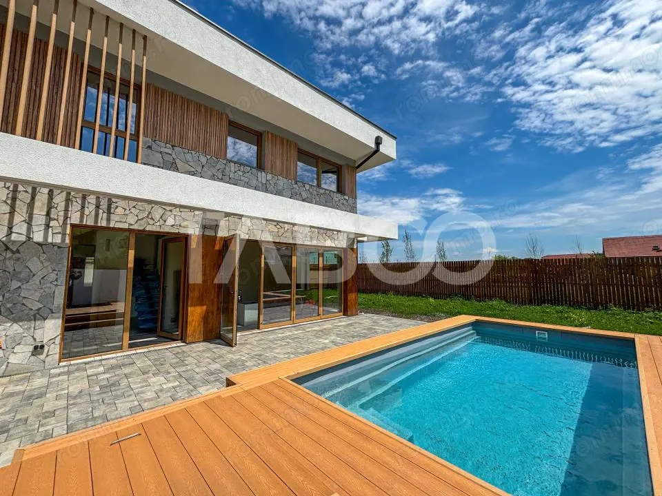 Casa individuala in Sannicoara constructie calitativa curte cu piscina
