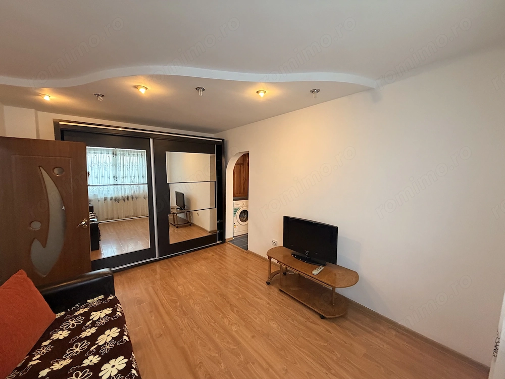 Apartament 2 camere,zona Big,etaj 1