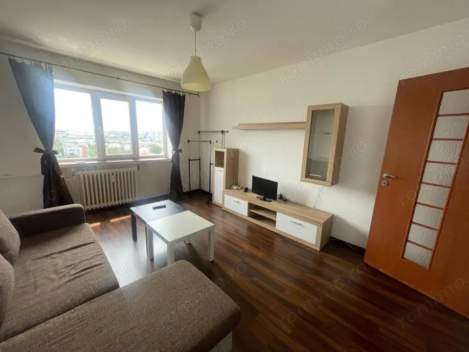 Apartament 2 camere, 45 mp, decomandat, zona Garii-Randez Vous
