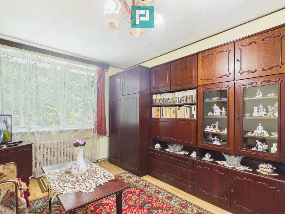Apartament cu 2 camere, parter, Rogerius