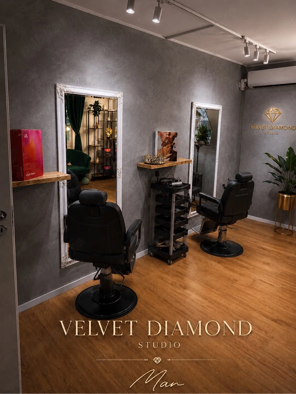 Inchiriem posturi  Hairstylist   Frizer 