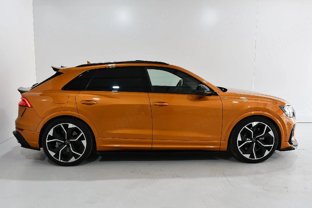 Audi RSQ8 de vanzare