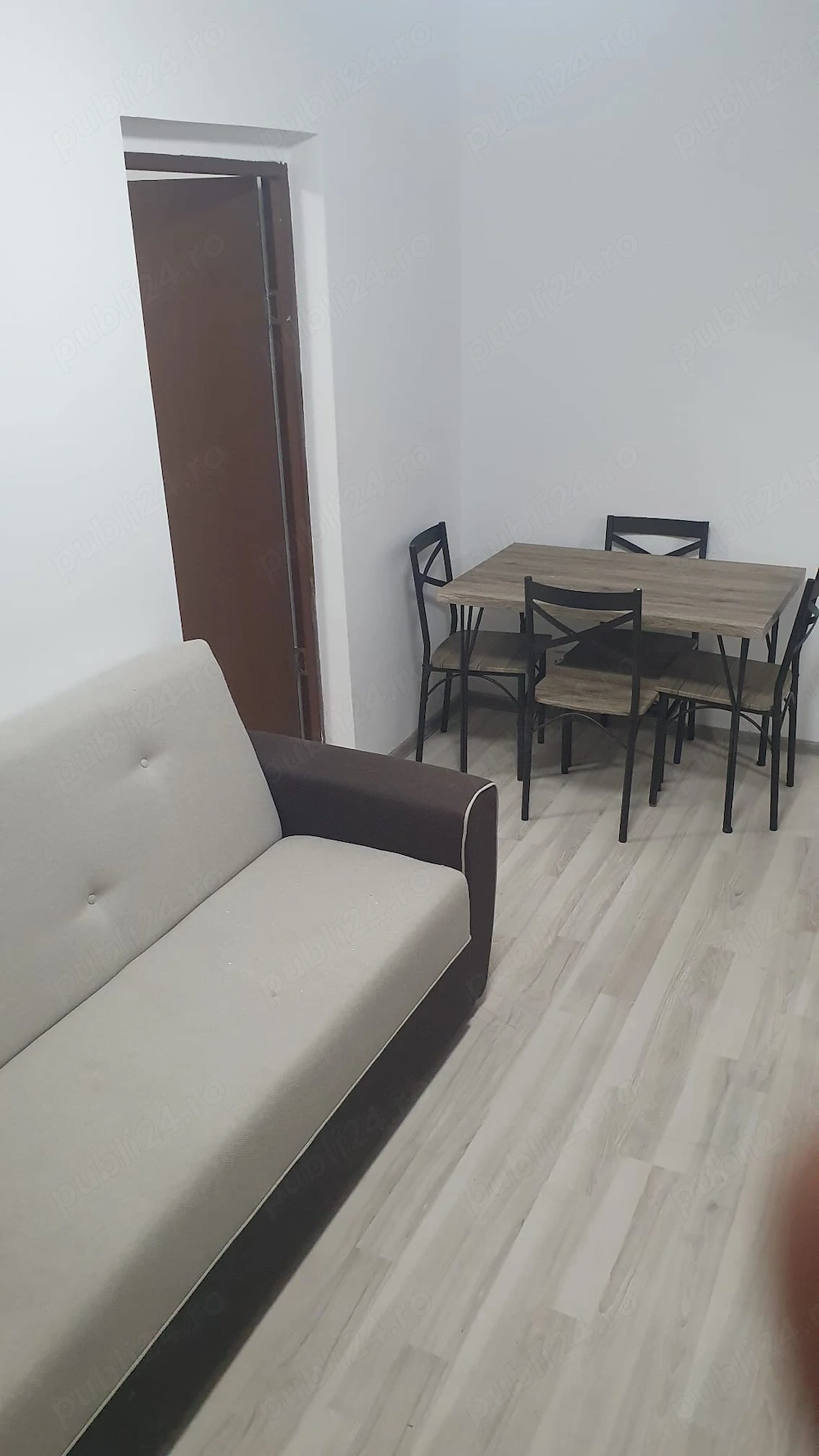 Vând Apartament