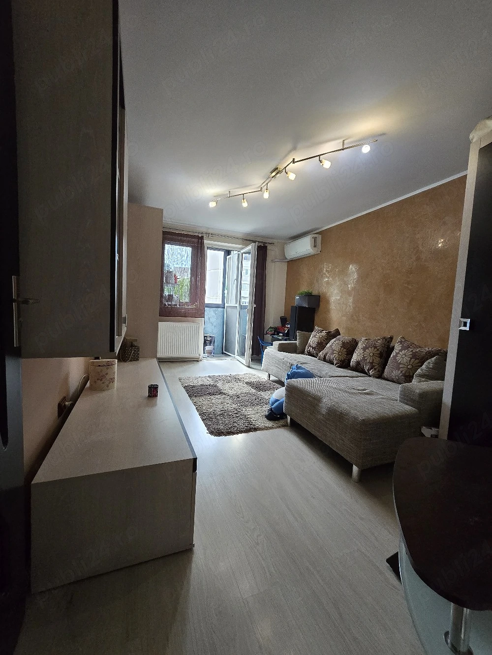 Apartament DEVA|2camere|decomandat|42mp|et.3 cu lift|renovat|modern 