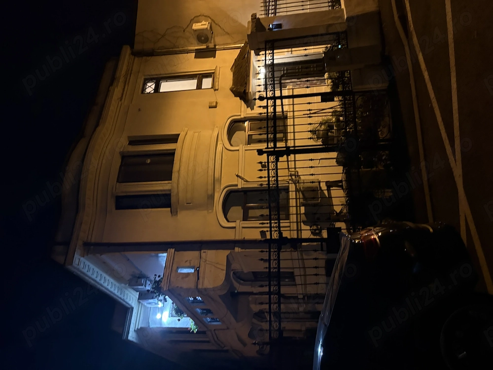 Apartament în vila Piața Unirii-Universitate 