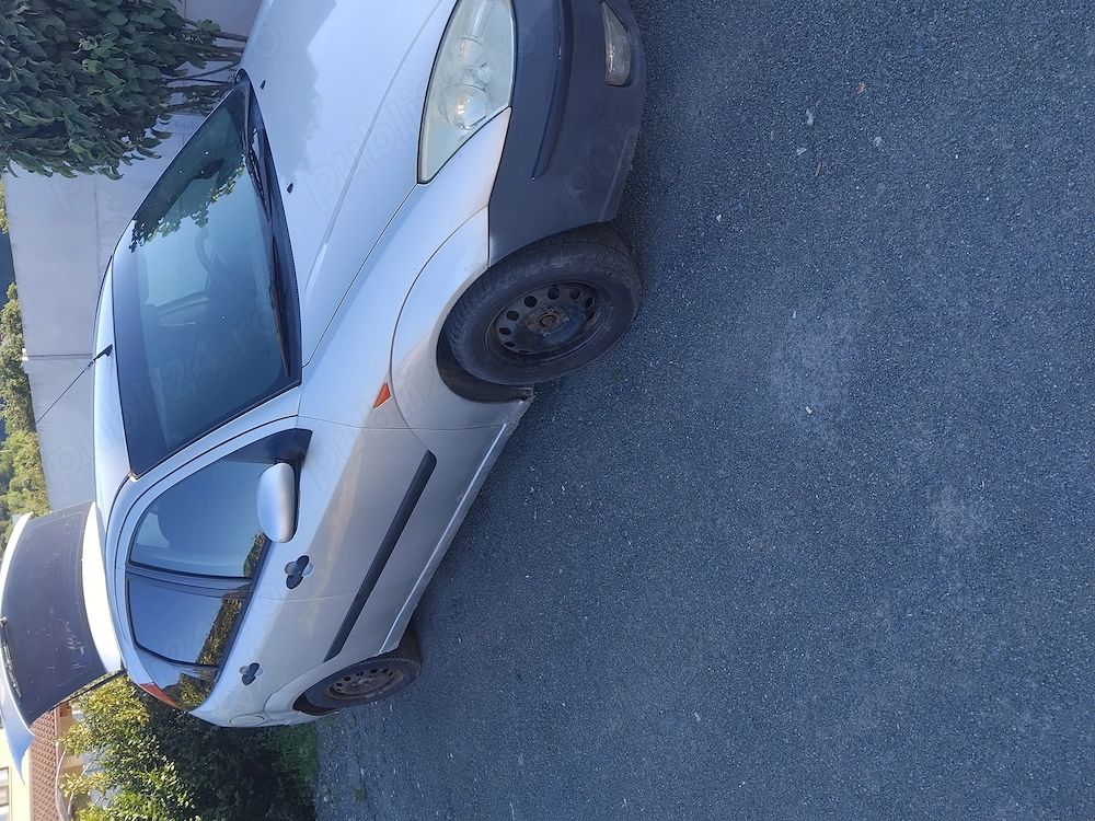 Vând Ford focus 1.8 tddi 90 cp an 2002