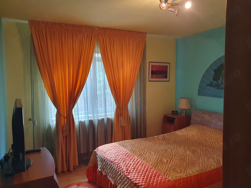 vând apartament 2 camere