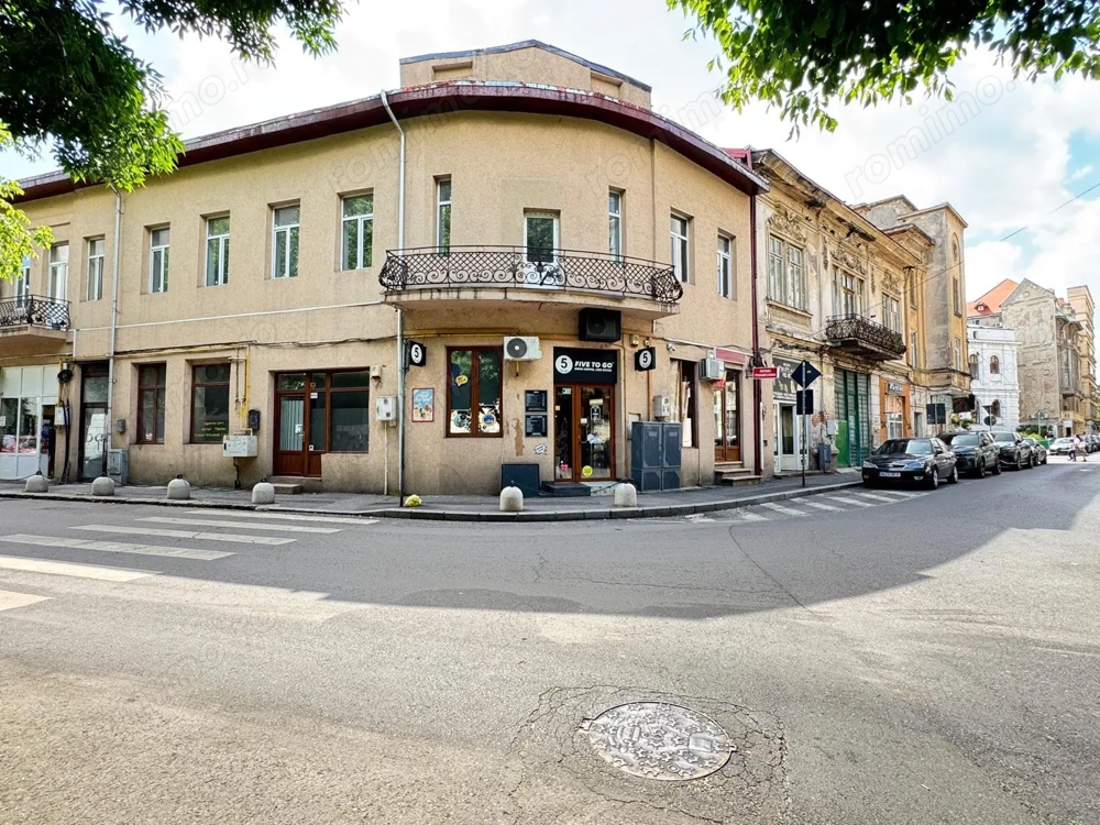 Spațiu renovat lângă Mitropolie | pretabil birouri | etaj 1