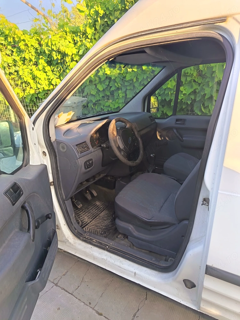 Ford transit Connect motor 2.0 anul 2008 km 208.000