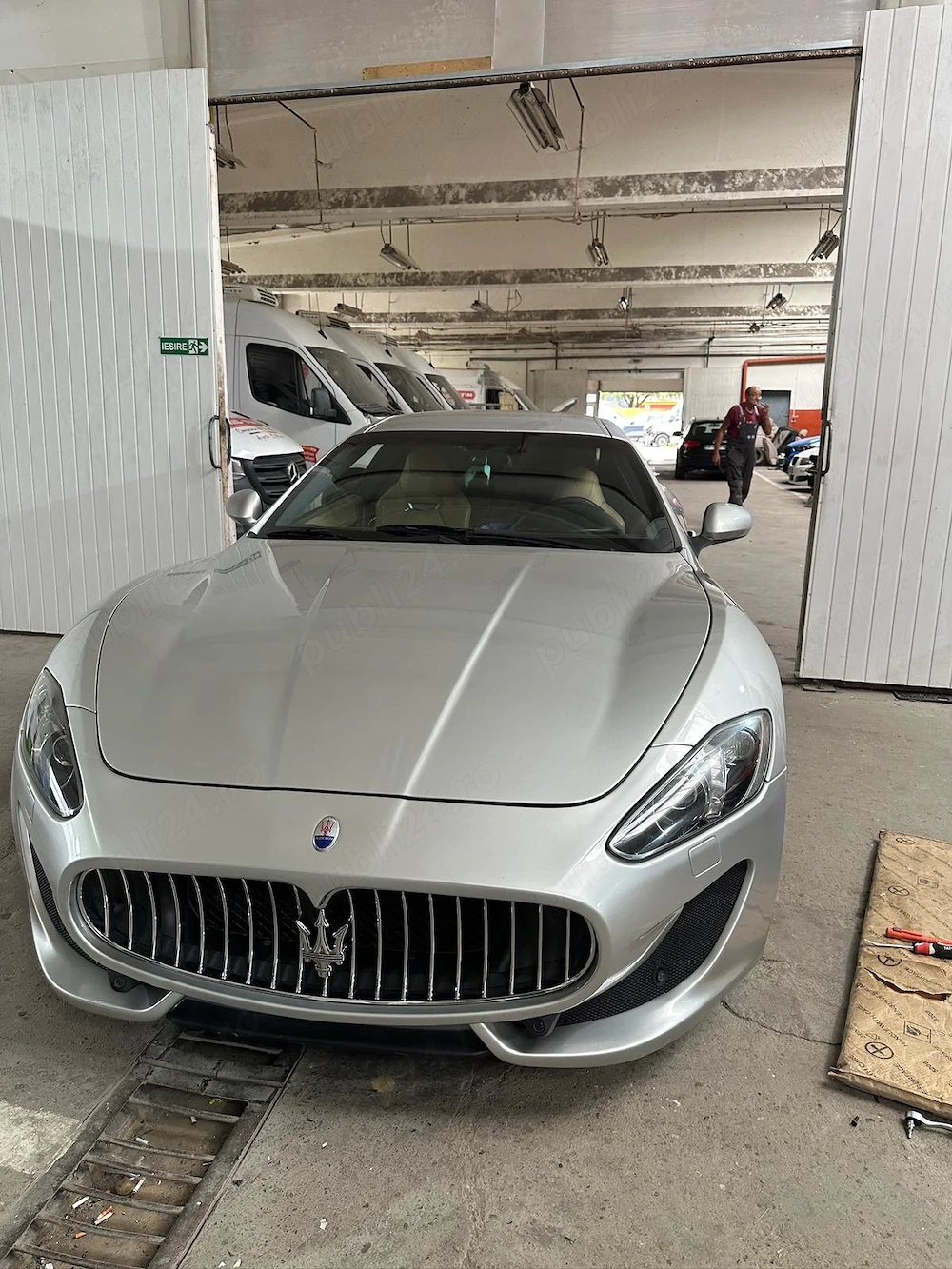 Se vinde Maserati GranTurismo S, an fabricație 2014, echipat cu celebrul motor Ferrari V8 de 4.7 lit