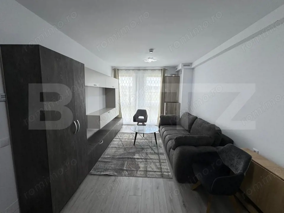 Apartament 2 camere, modern, semidecomandat, zona: Aeroport