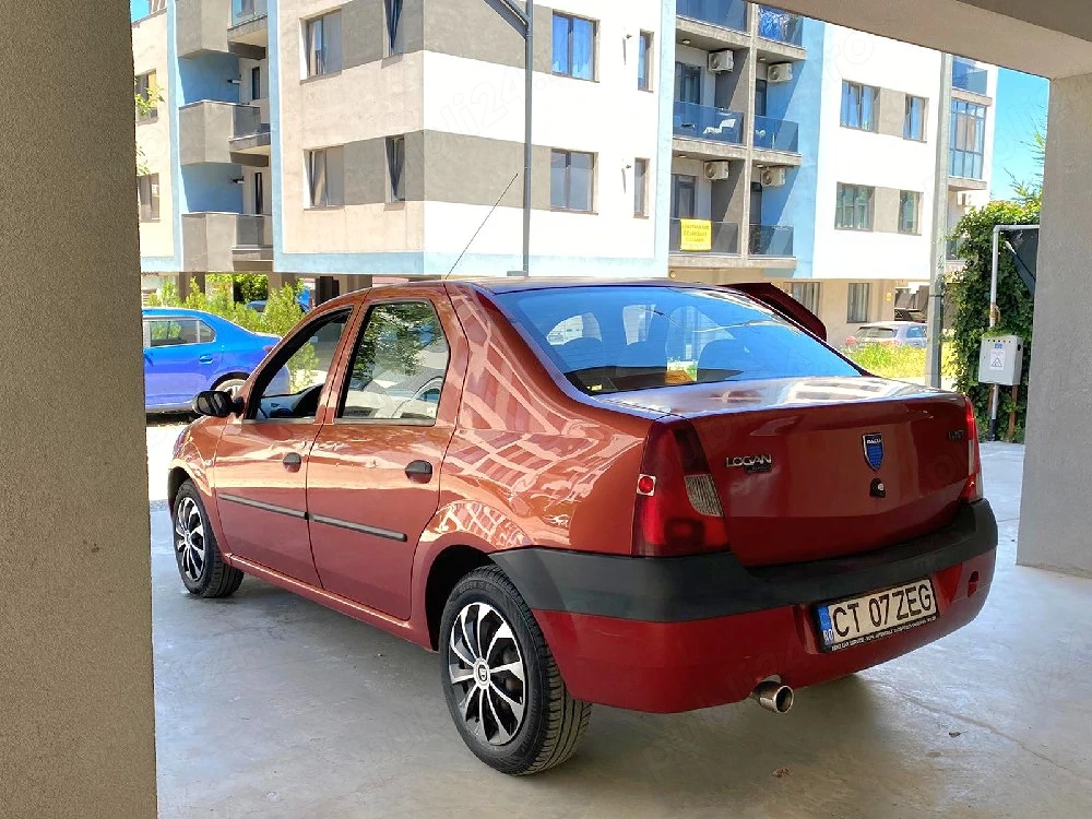 vând Dacia logan 1.4 MPI  An 2007 KM 33000 de mii real 