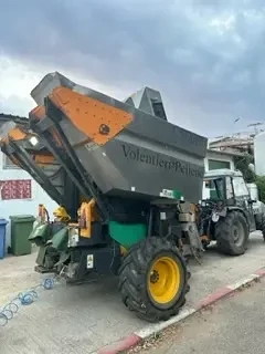 Combina recoltat struguri  Pellenc model Smart Systeme 3050