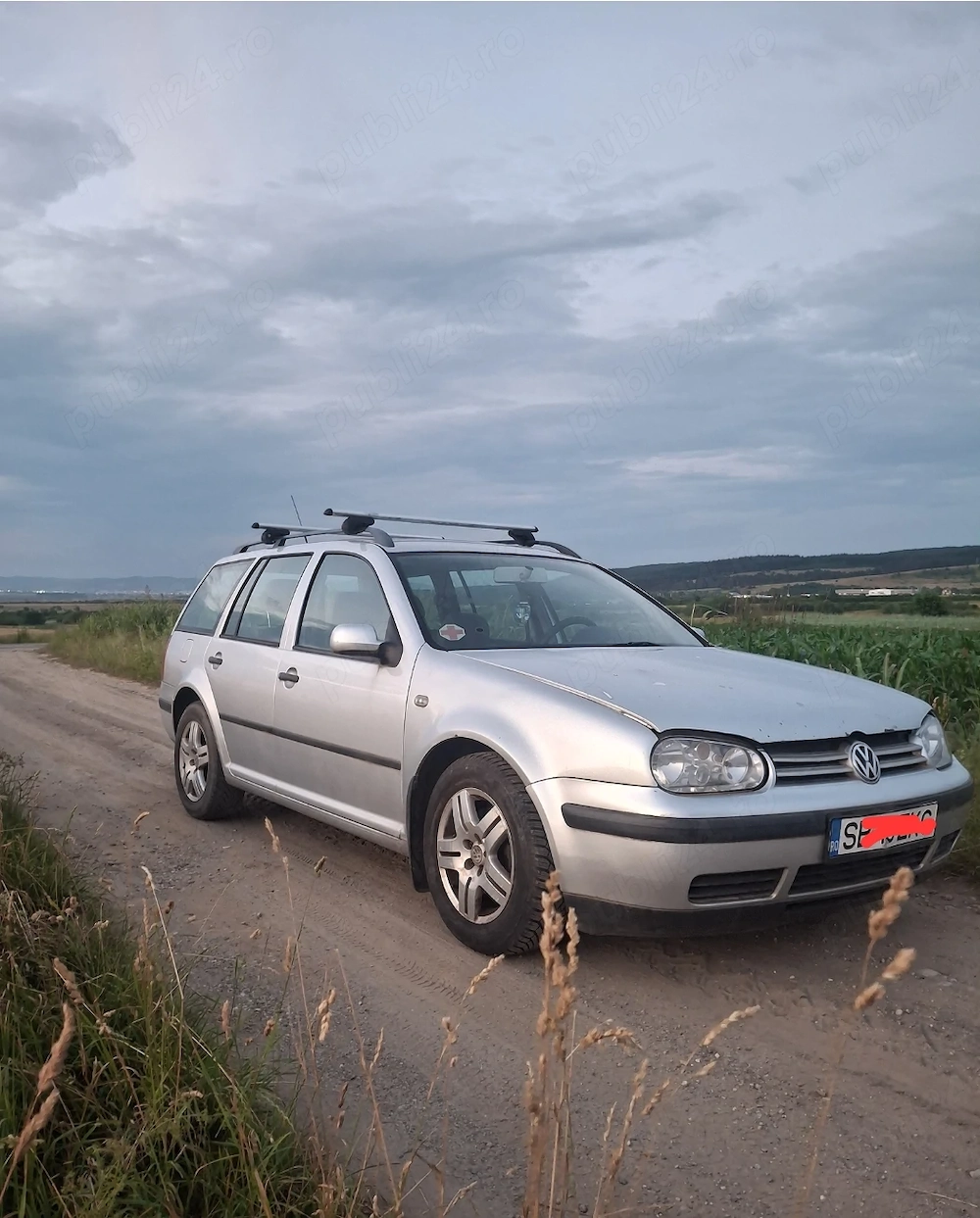 Golf 4 break ,1.6 SR  benzina+ gpl ,  an 2001, automat  adaptat pt persoane cu dizabilități
