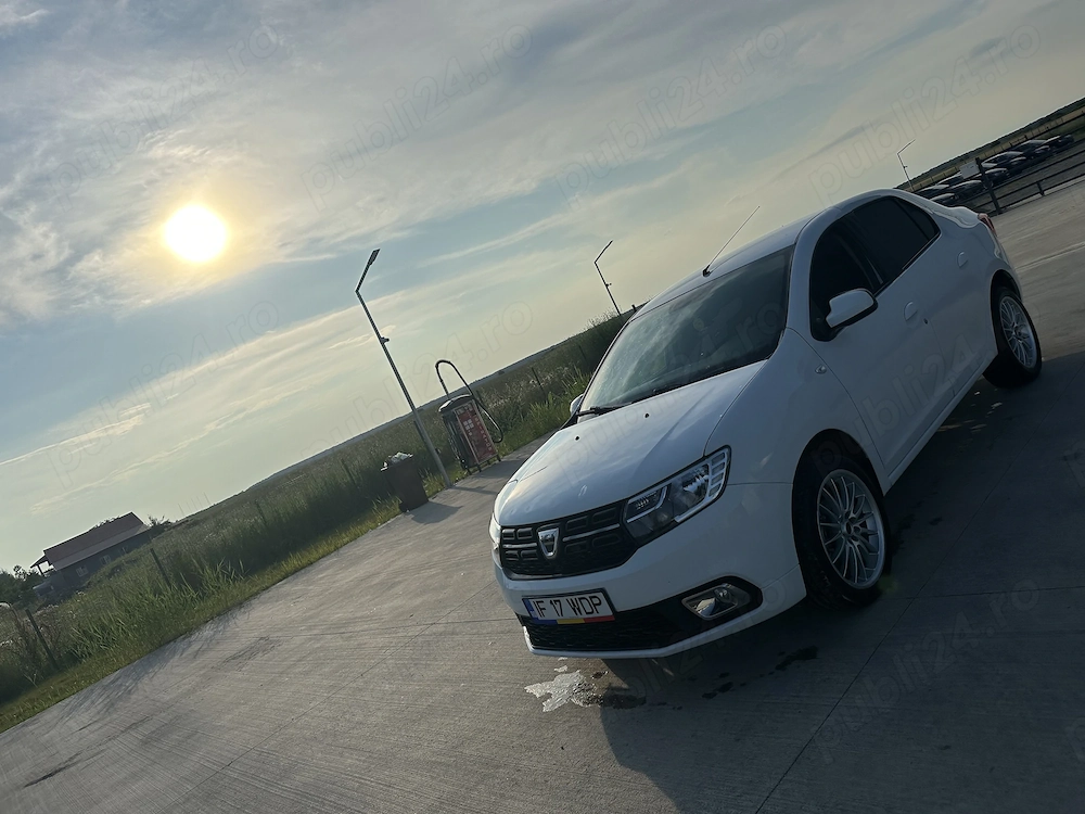 Vând Dacia Logan 1.5 160000 reali 