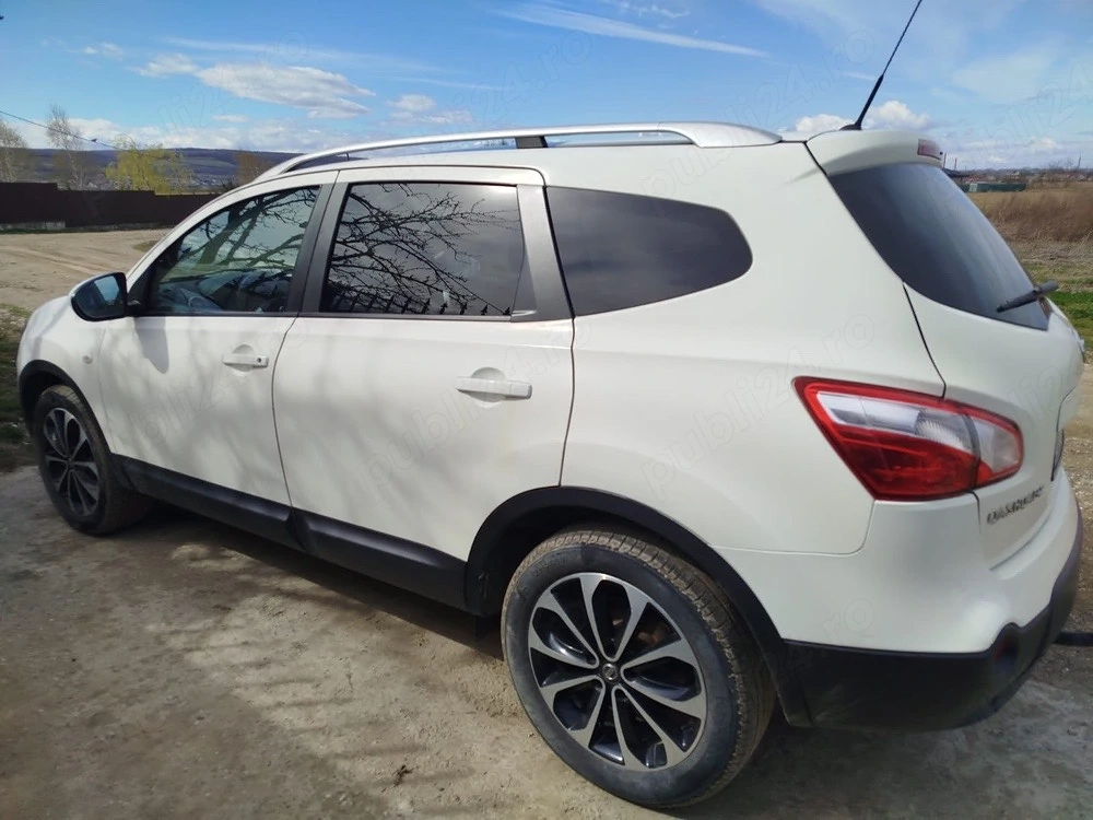 Nissan Qashqai 7 locuri