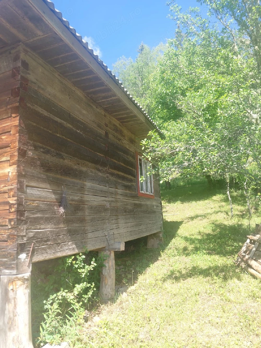 Proprietar   Vând casă 2 camere