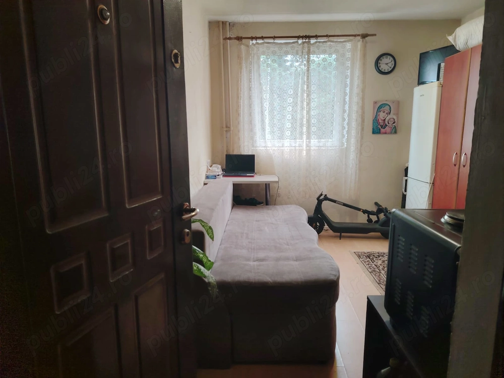 Apartament 11 mp vanzare Manastur,Cluj Napoca