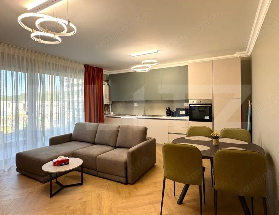 Apartament cu 3 camere, terasa si parcare, zona Libertatii