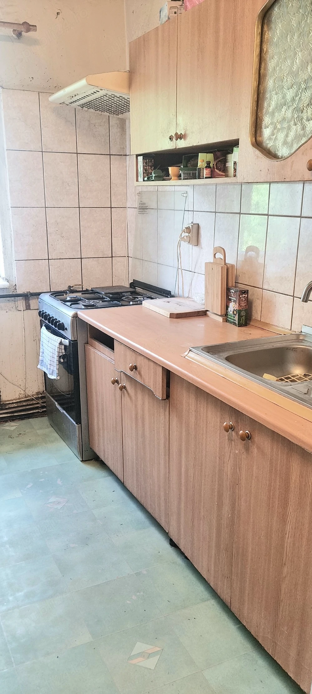 oportumitate  ,ap 4 cam 80mp  et2 4 zona semicentrala-gara ,1849000 eur neg