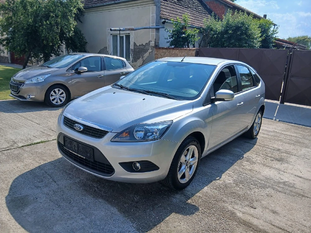 Vand ford focus 1,4 benzina, an 2011,euro 5