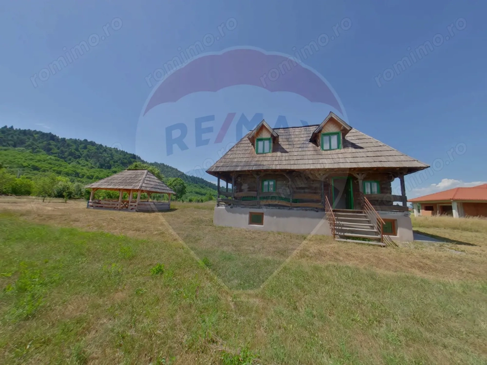 Casă / Vilă cu 3 camere de vânzare