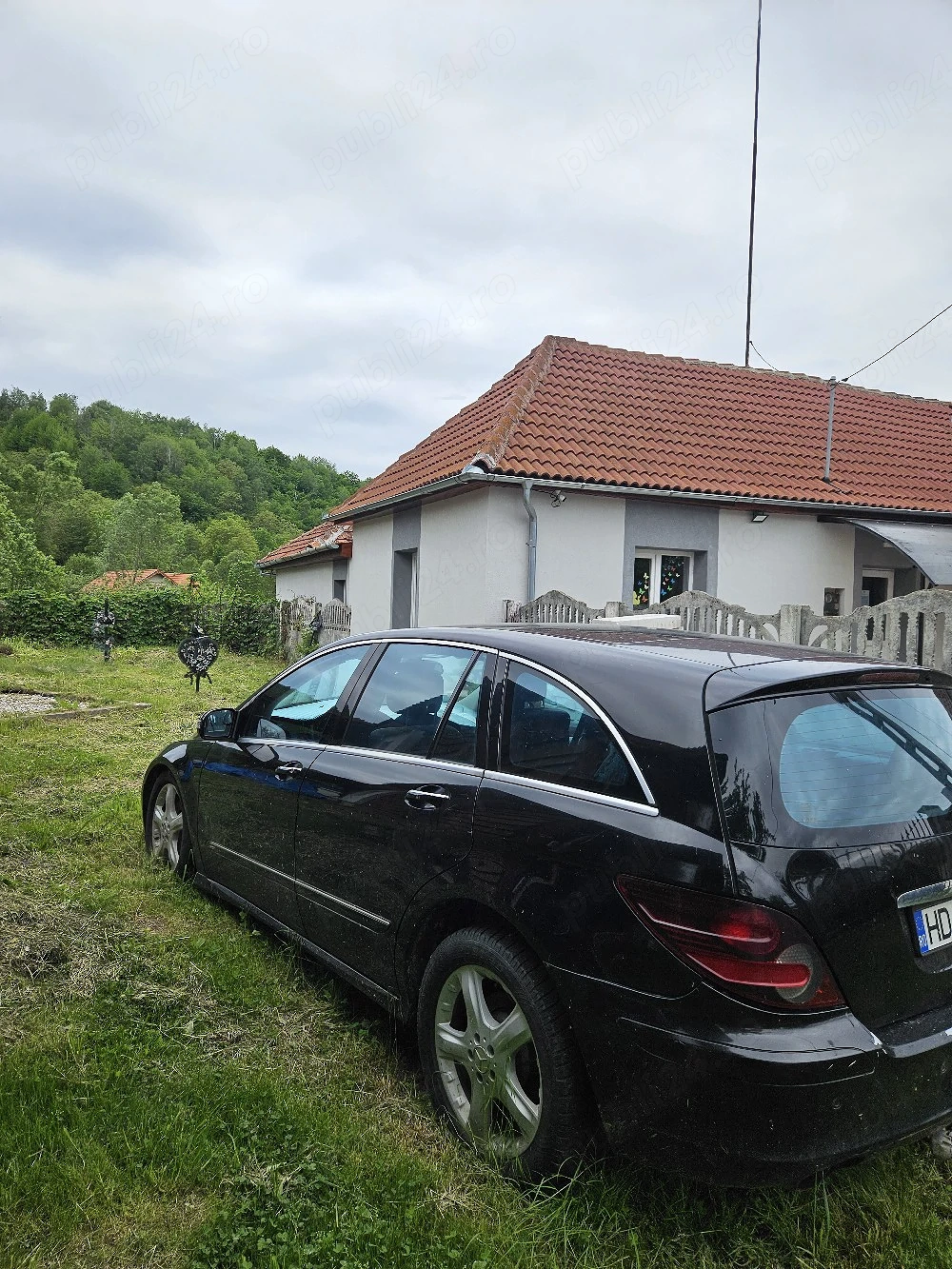 Vand pentru dezmembrat Mercedes 4x4 R320 CDI V6 260cp